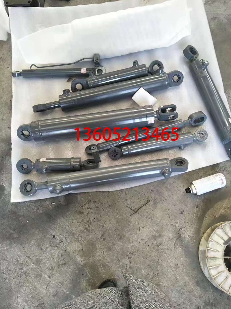 XCMG paver hopper oil cylinder, leveling and lifti