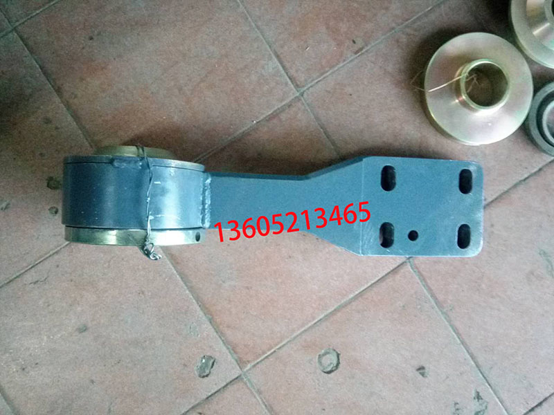XCMG Spreader Twisting Dragon Axis Hanger, Main Ma