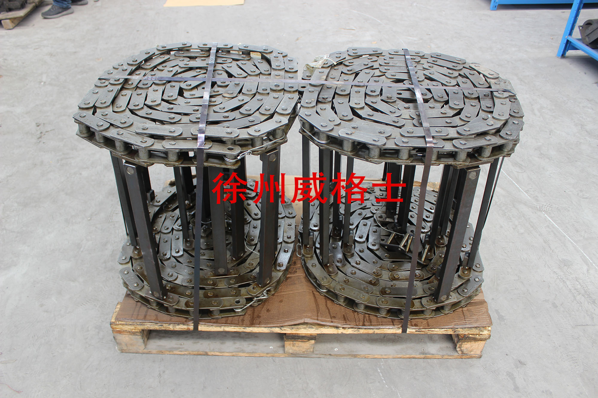Volvo paver scraper large chain assembly, hopper c