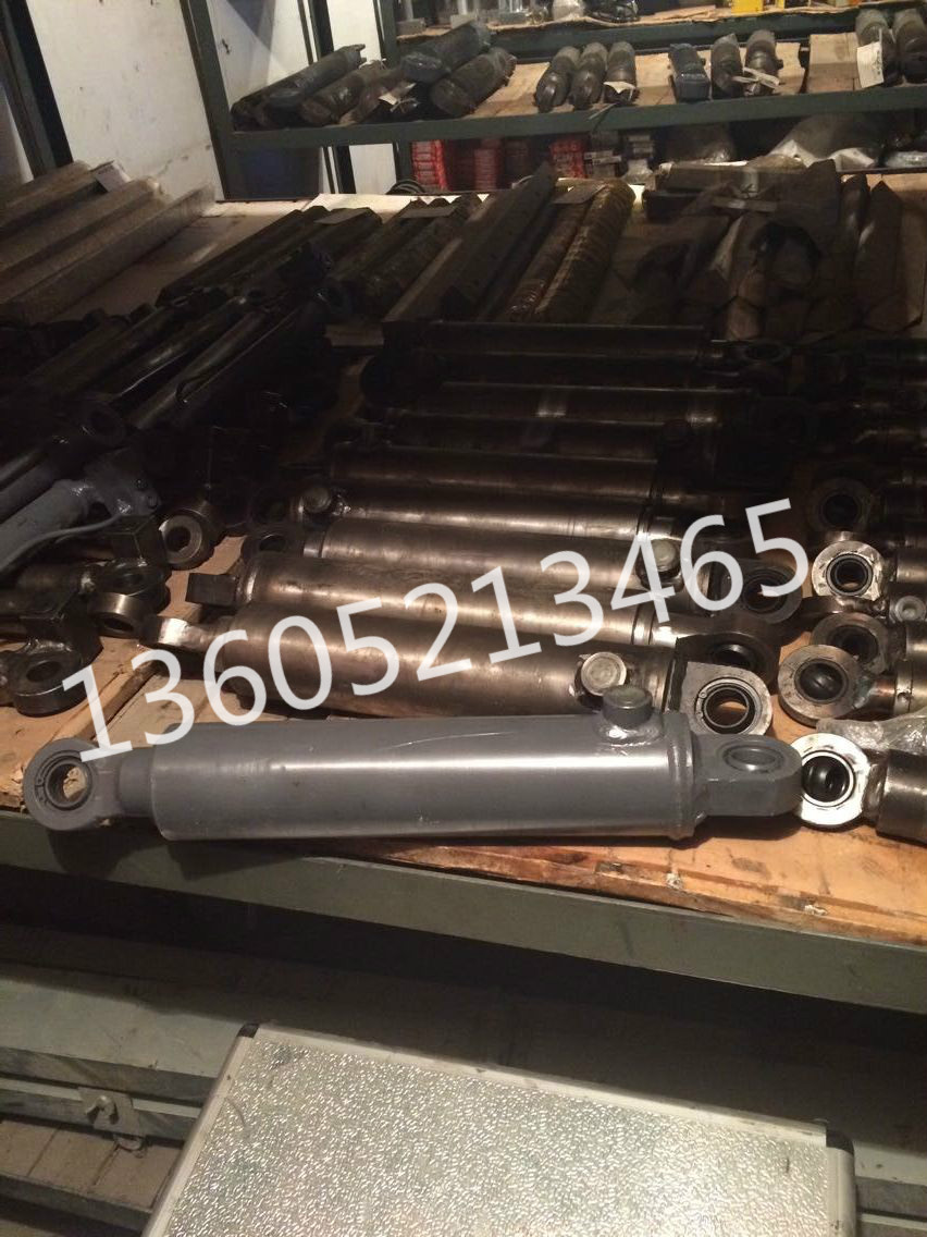 Repair kit for oil cylinder of SP1800-2 paver hopp