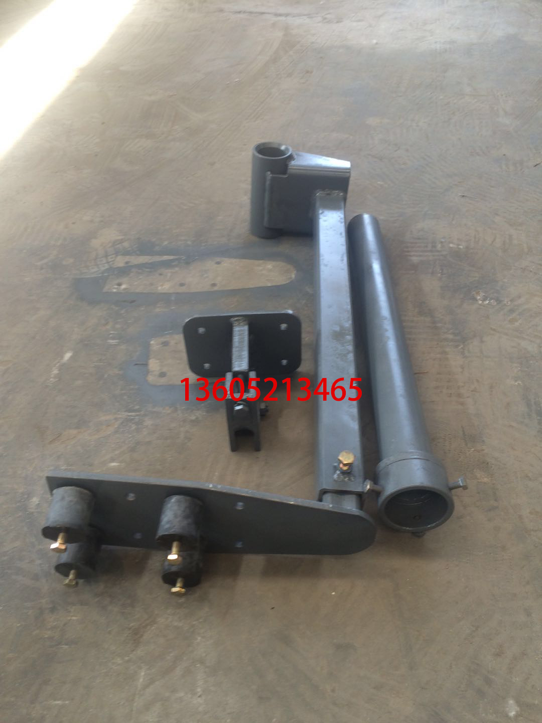 SP1800-2 paver left bracket 2012063