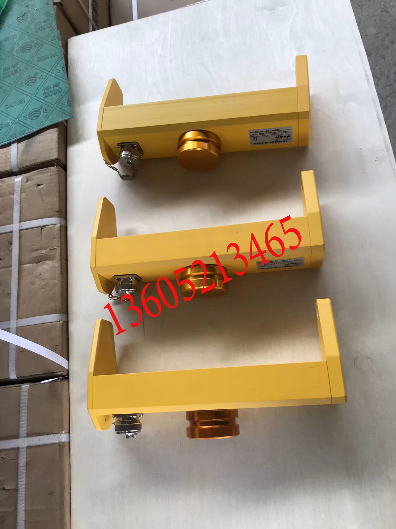 Asphalt paver Non-cantact Leveling system ﻿