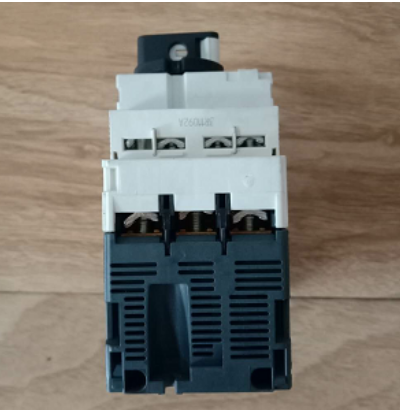 Fogler circuit breaker part number 2032282