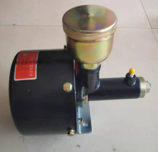 Roller brake master cylinder part number XG60C